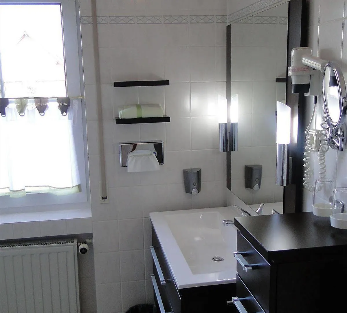 Hotel Rhoener Land Garni - Bed & Breakfast Oberthulba